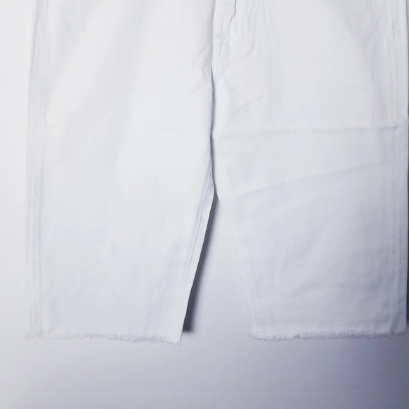 Free People x Sandrine Rose Sz 28 White Raw Hem High Rise Denim Bermuda Shorts - Picture 5 of 14